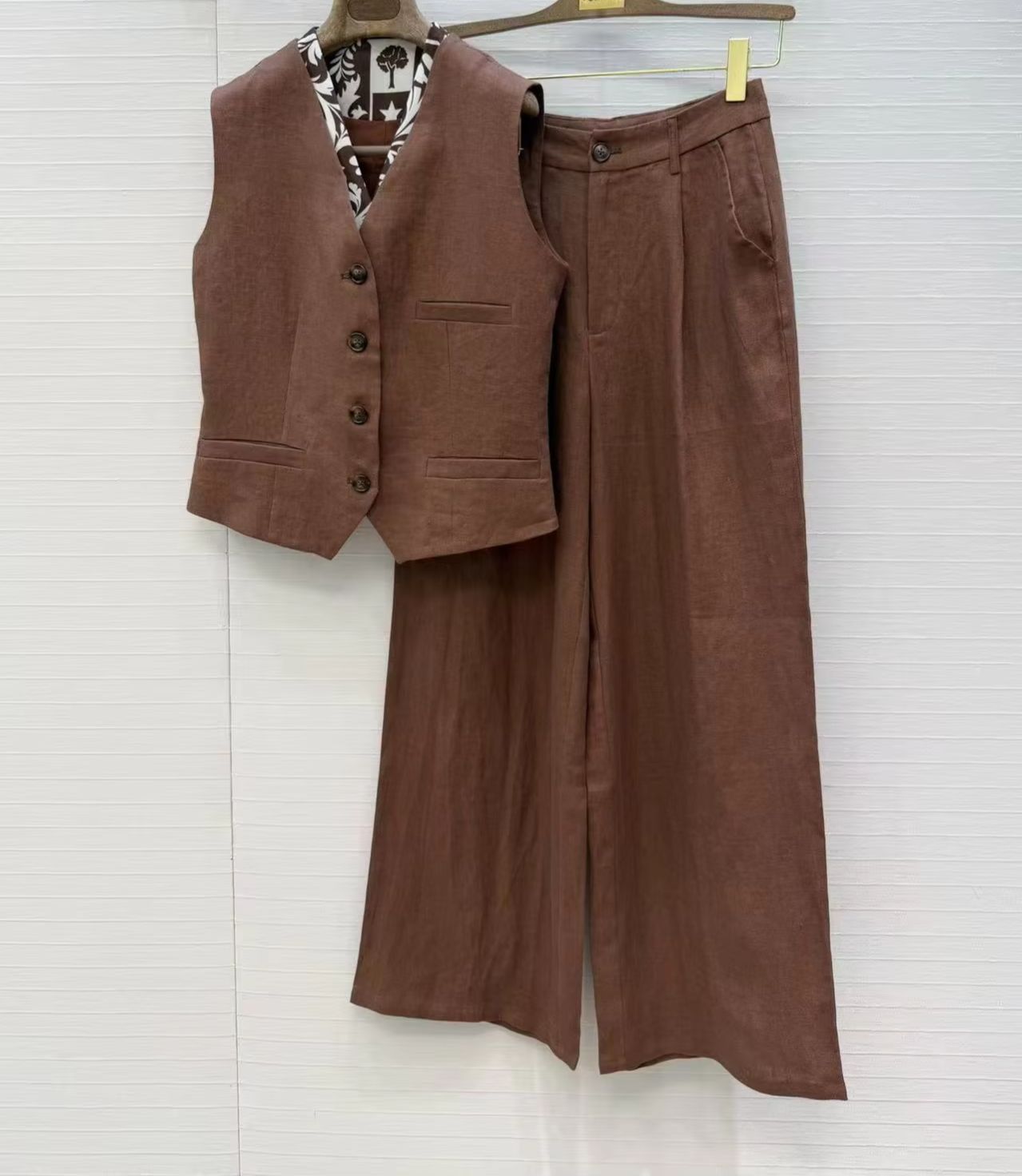 Linen Pant Wide - Ensemble élégant pour homme : pull