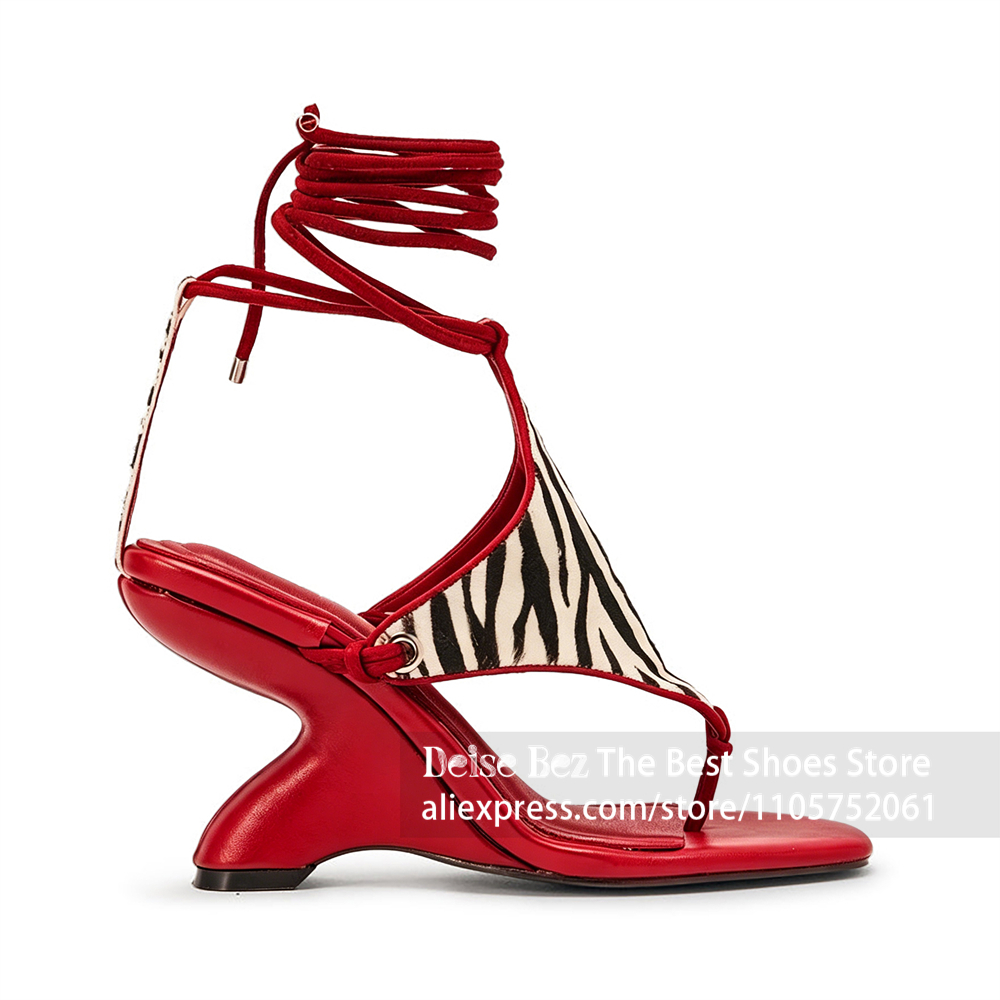 Sandal Strappy Heeled - Sandales à talon sculptural imprimé zèbre,